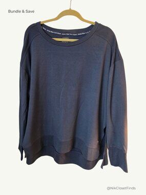 Jones New York Sport Long Sleeve Top – Thumb Holes, Side Slits, Lightweight